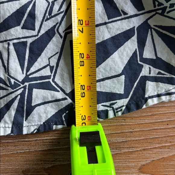 Volcom Abstract Patterned Navy Shirt - Picture 6 of 7